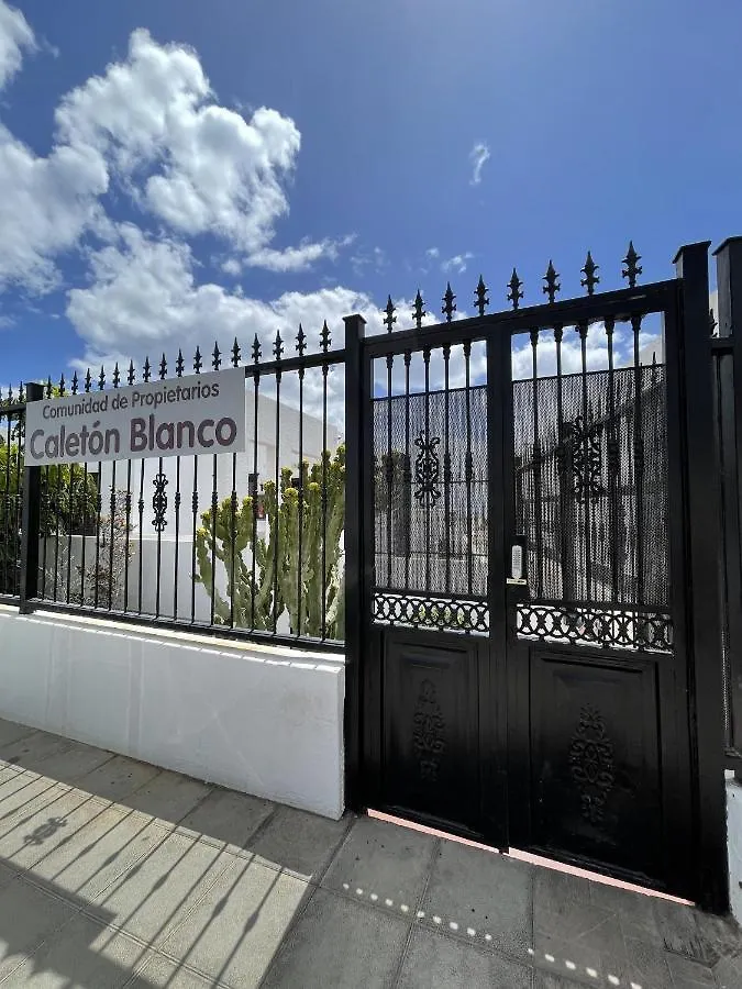 Apartment Ferienwohnung Casahost - Casa Elu Lanzarote Puerto del Carmen
